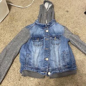 Jean jacket with hood